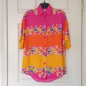 NWOT. Vintage Express 100% Rayon Long and Loose fit colorful short sleeve shirt.